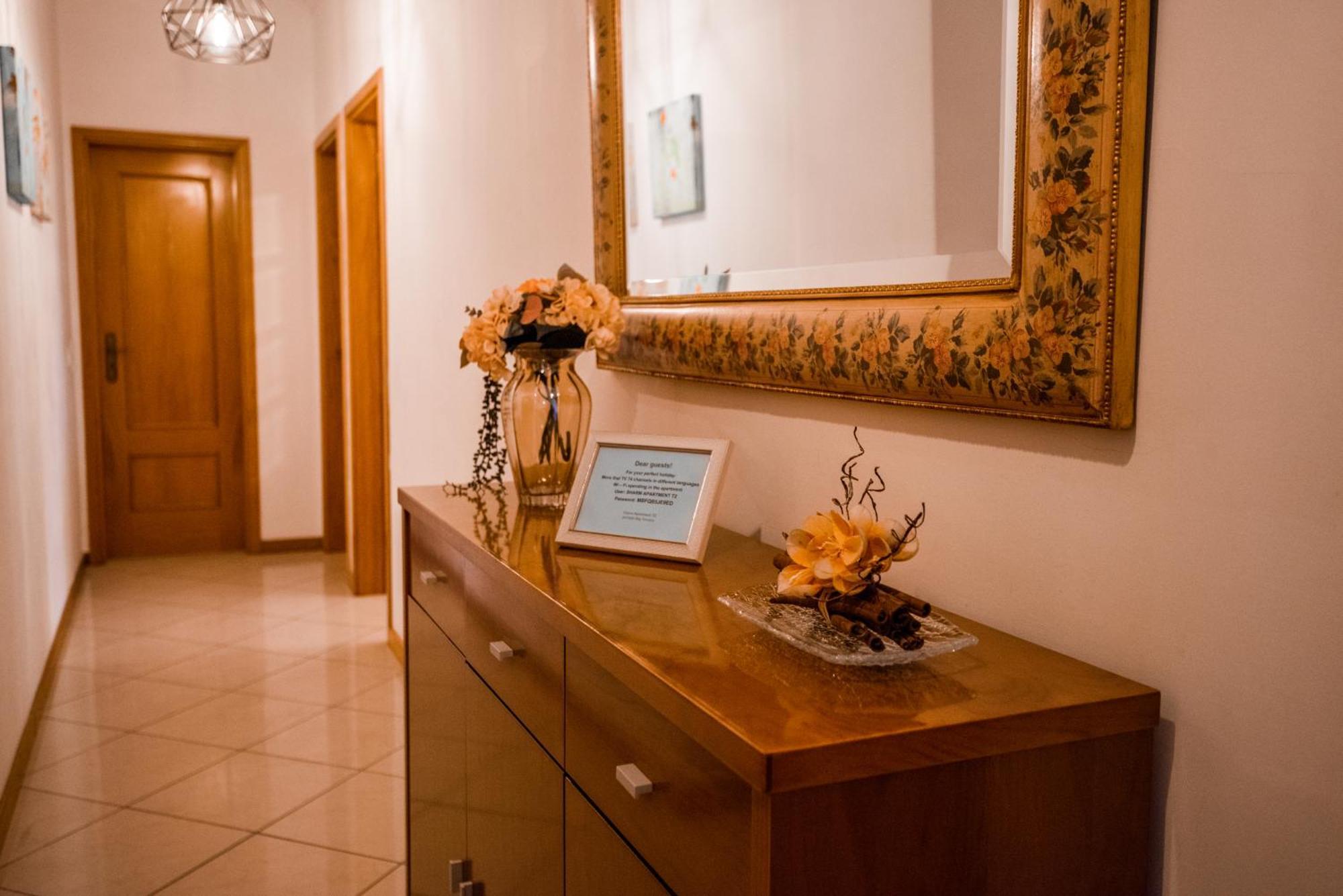 Charm Apartment T2 All With Big Terrace Albufeira Self Check-In 외부 사진