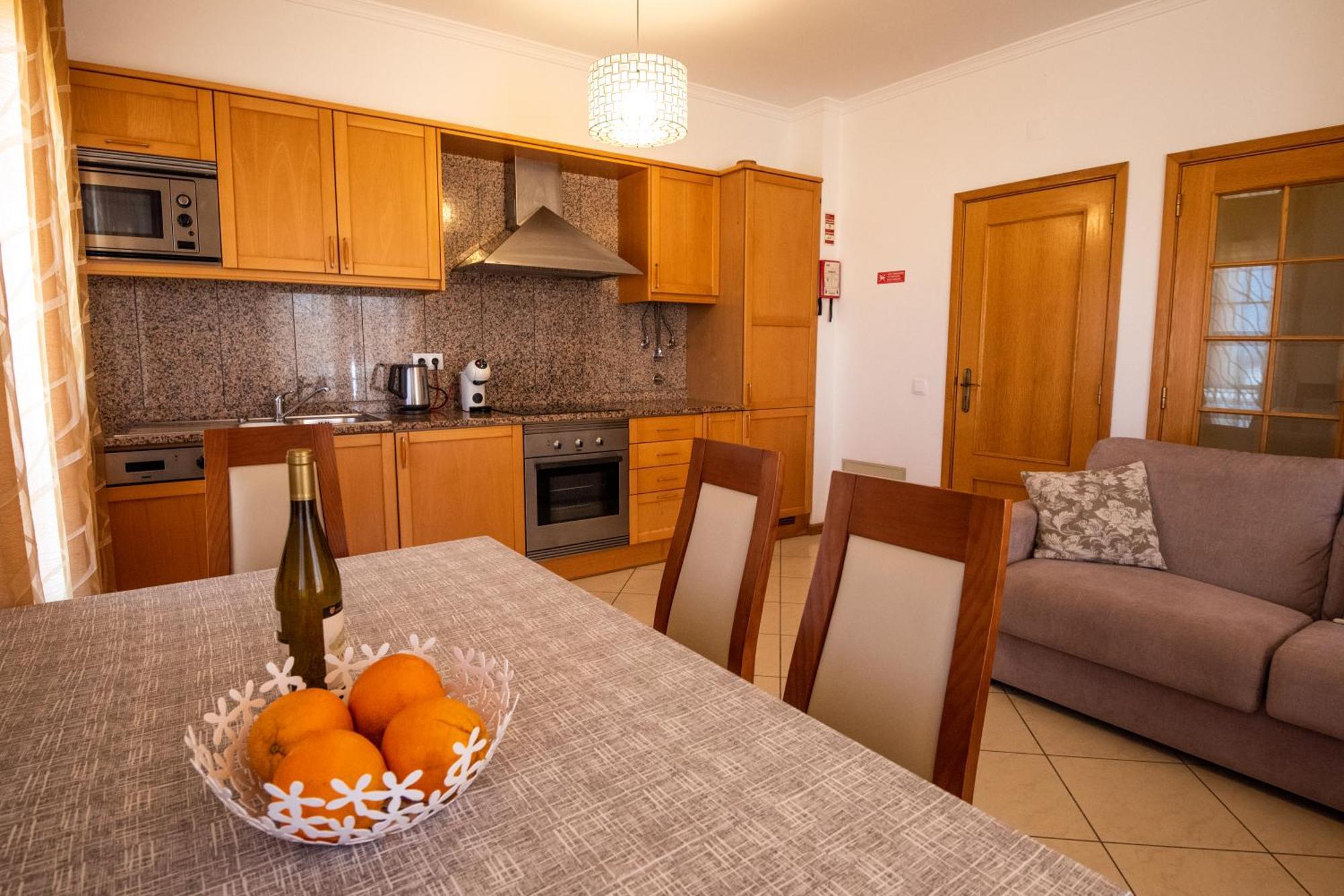 Charm Apartment T2 All With Big Terrace Albufeira Self Check-In 외부 사진